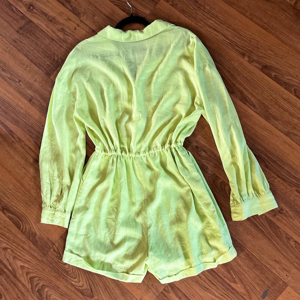 Strut & Bolt Lime Green Linen-Blend Romper - Picture 3 of 6